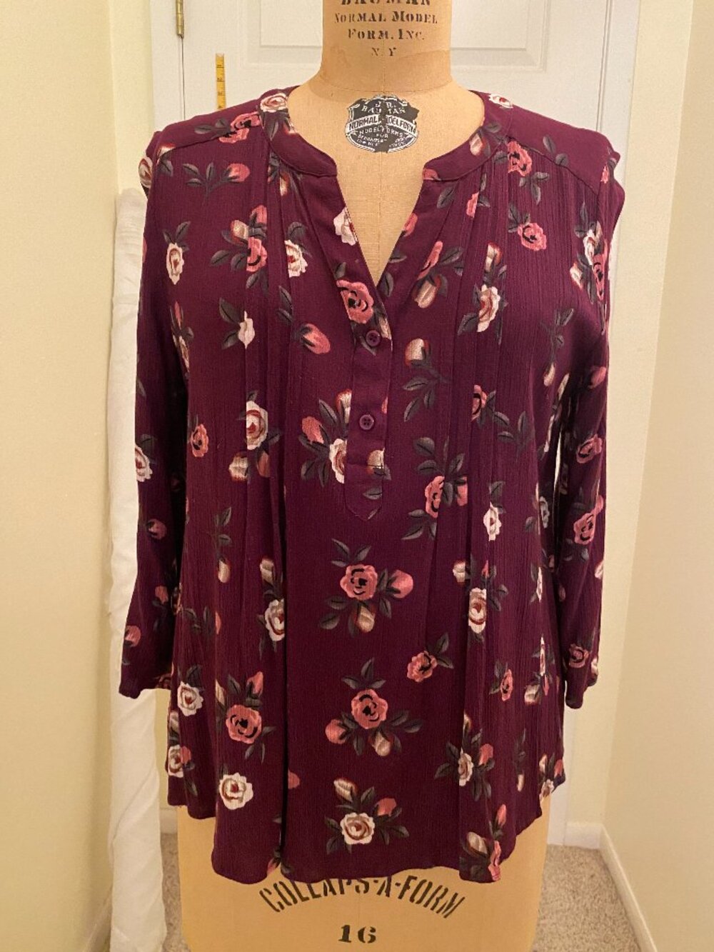 Maroon Tunic style blouse, XL